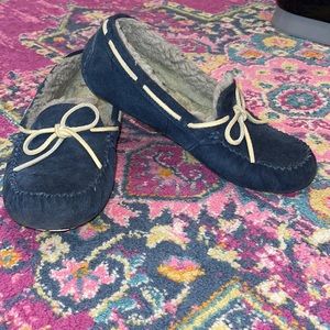 Men’s Navy UGG slippers